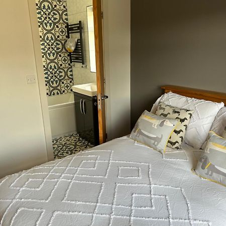 The Oaks, Luxury 2 Bedroom Cottage In A Peaceful Location Haughley المظهر الخارجي الصورة