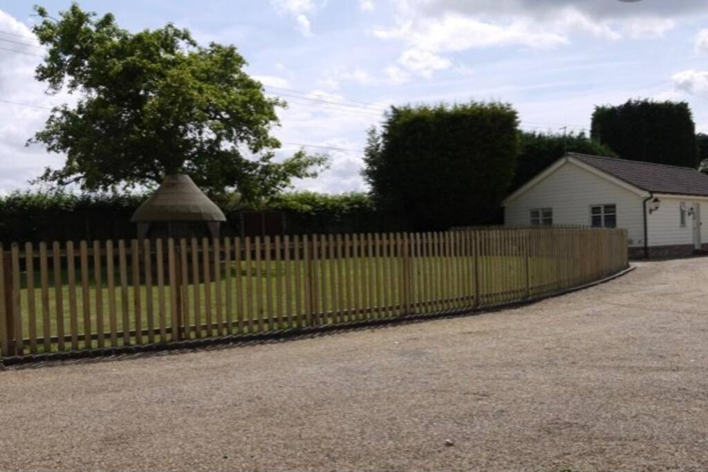 The Oaks, Luxury 2 Bedroom Cottage In A Peaceful Location Haughley المظهر الخارجي الصورة